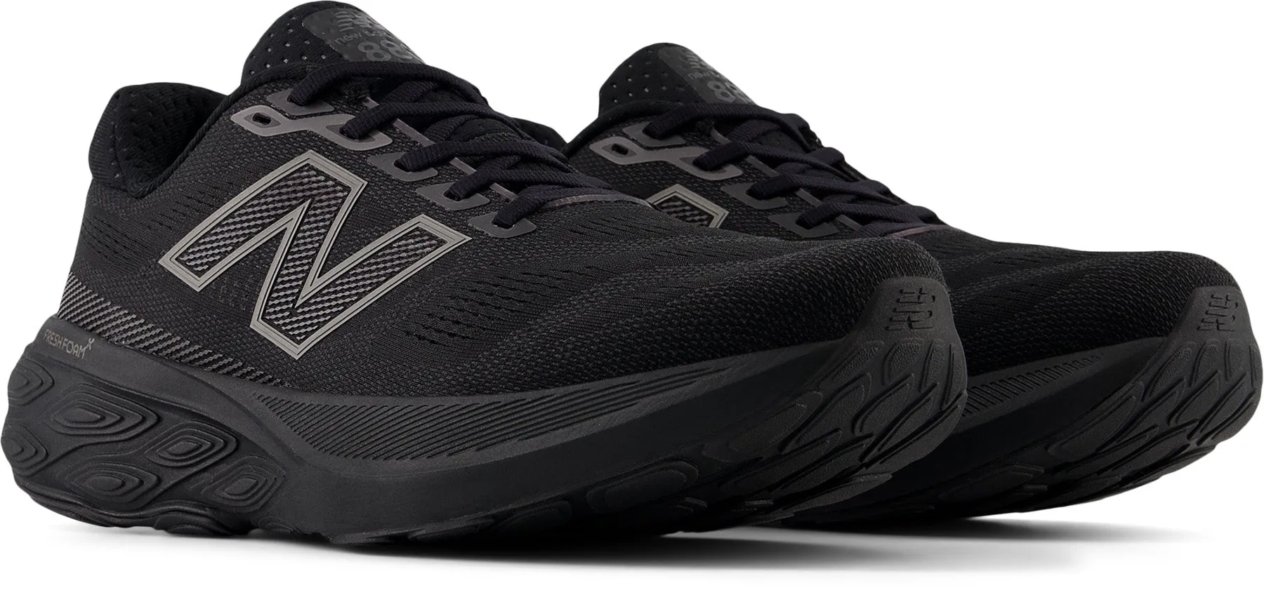 880 V15 Men's Running Shoes (Width B)