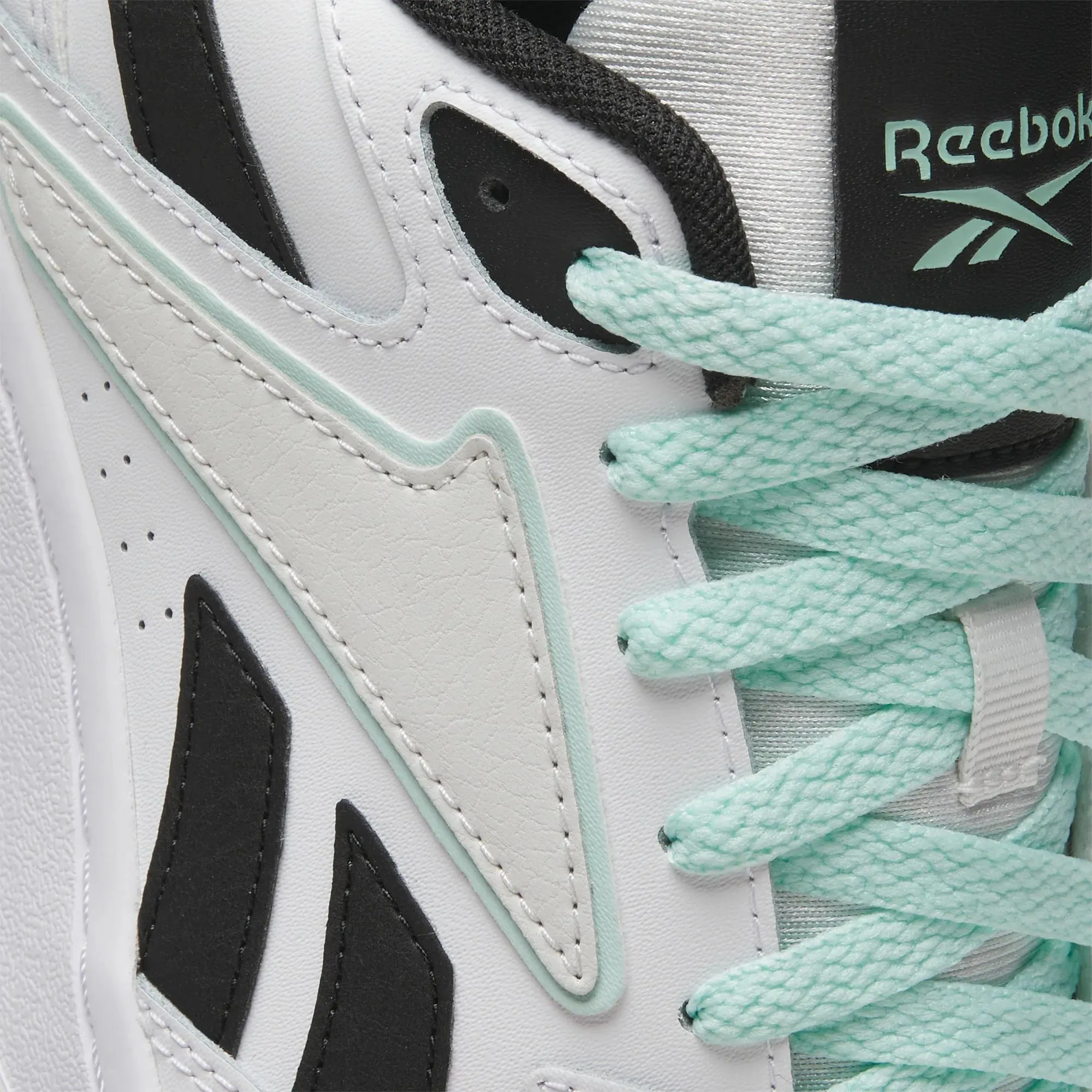ATR Chill Retro Basketball Shoes