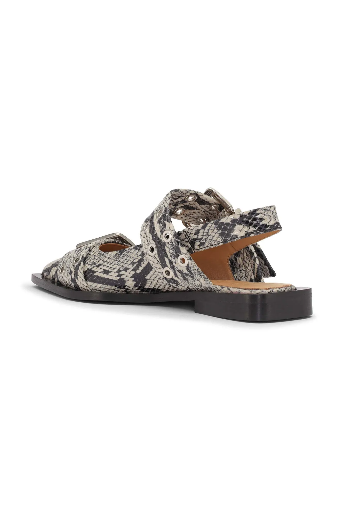 CHUNKY BUCKLE BALLERINA