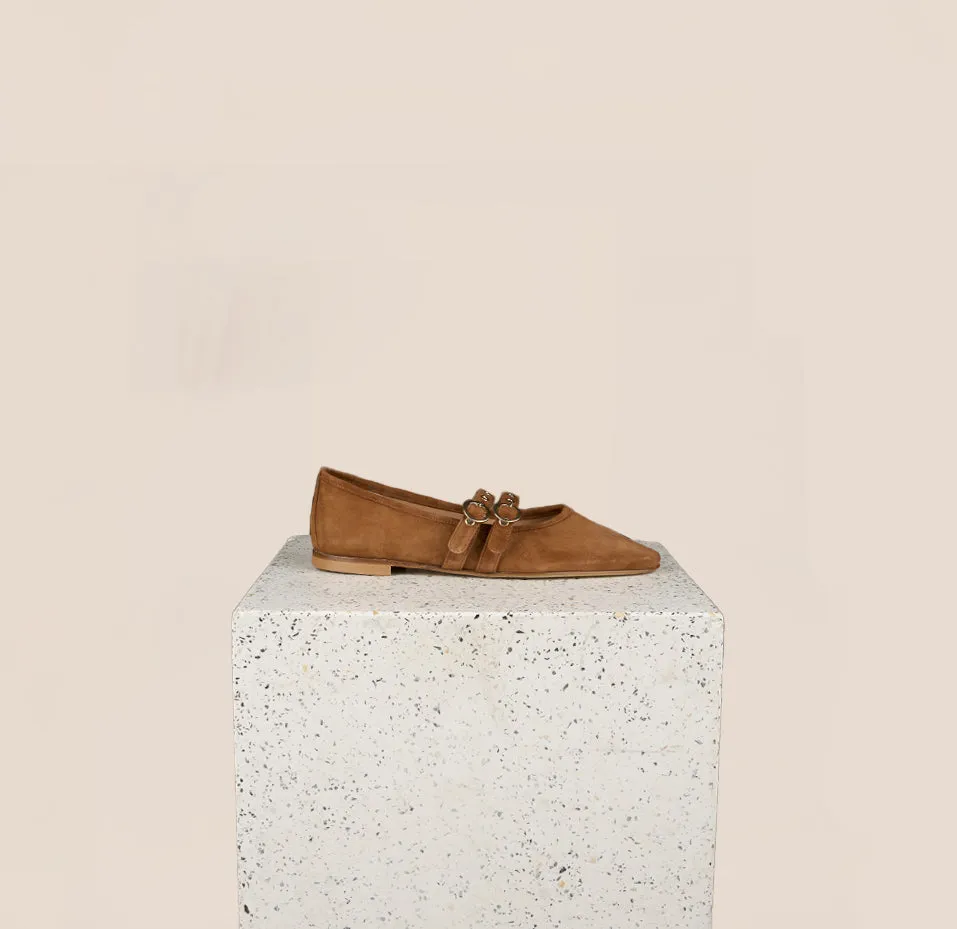 Como 2 Buckle - Amaretto Suede