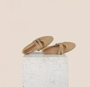 Como 2 Buckle - Perforated Sand