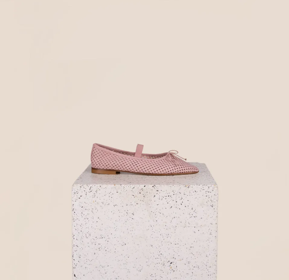 Como Strap - Perforated Peony