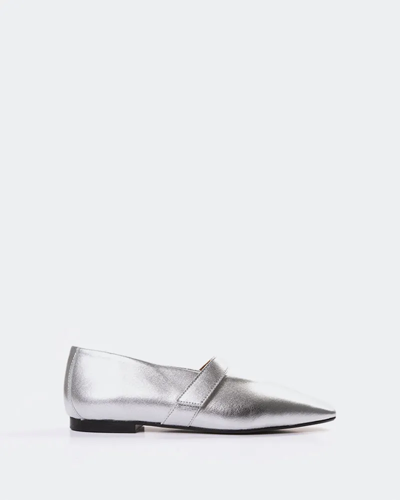 Flordeliz Silver Metal