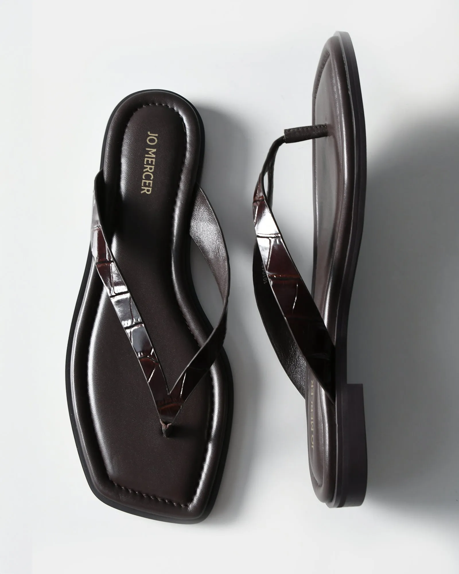 FRENCHIE FLAT SANDALS CHOCOLATE CROC
