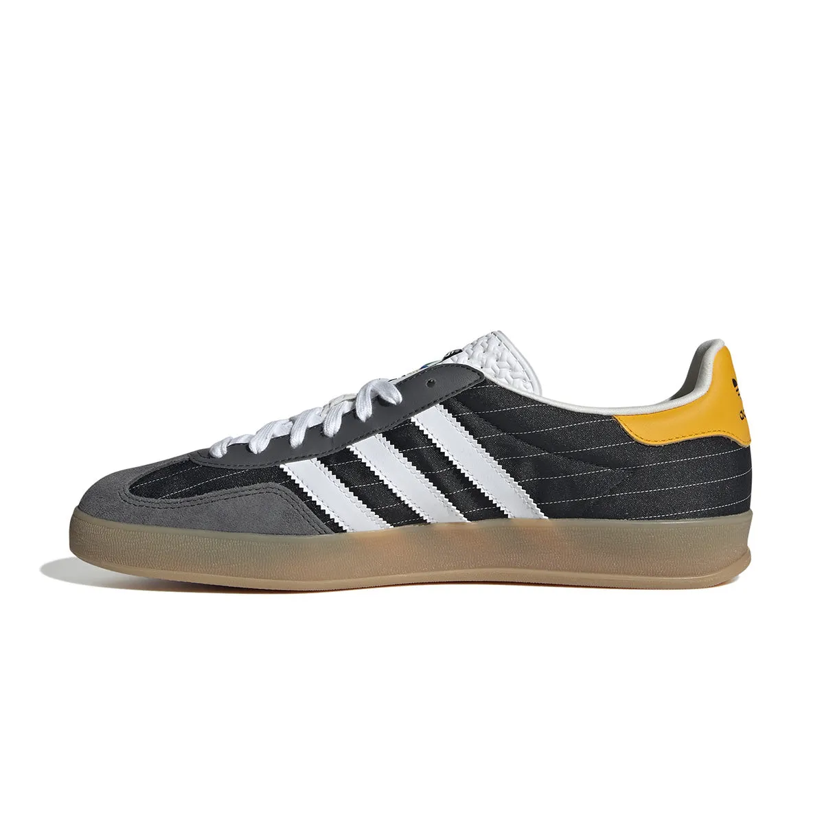Gazelle Indoor 'Black White'