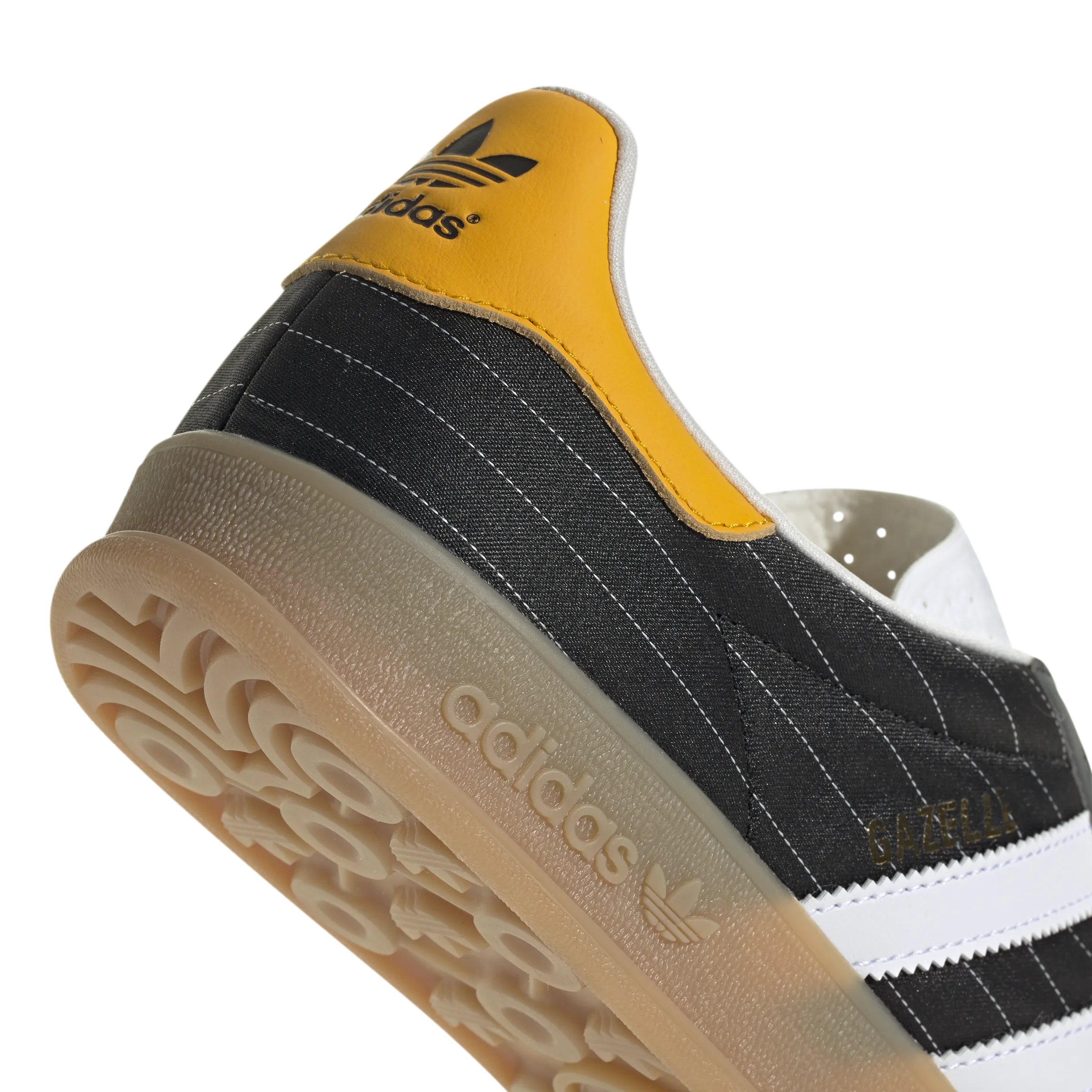Gazelle Indoor 'Black White'
