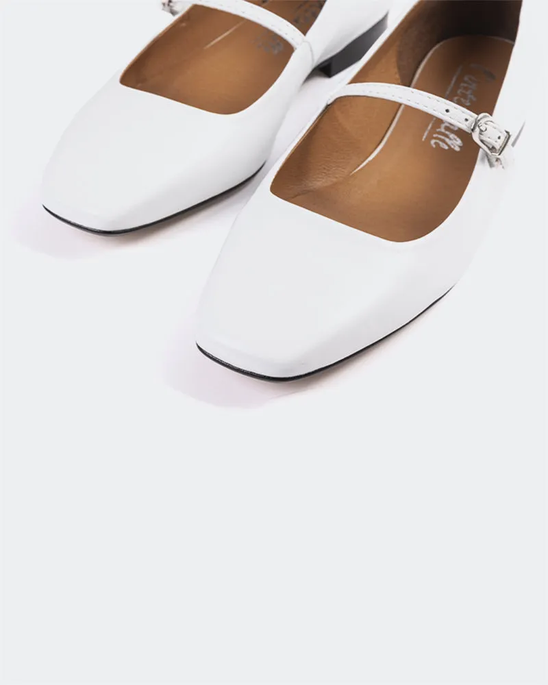 Jaria White Leather