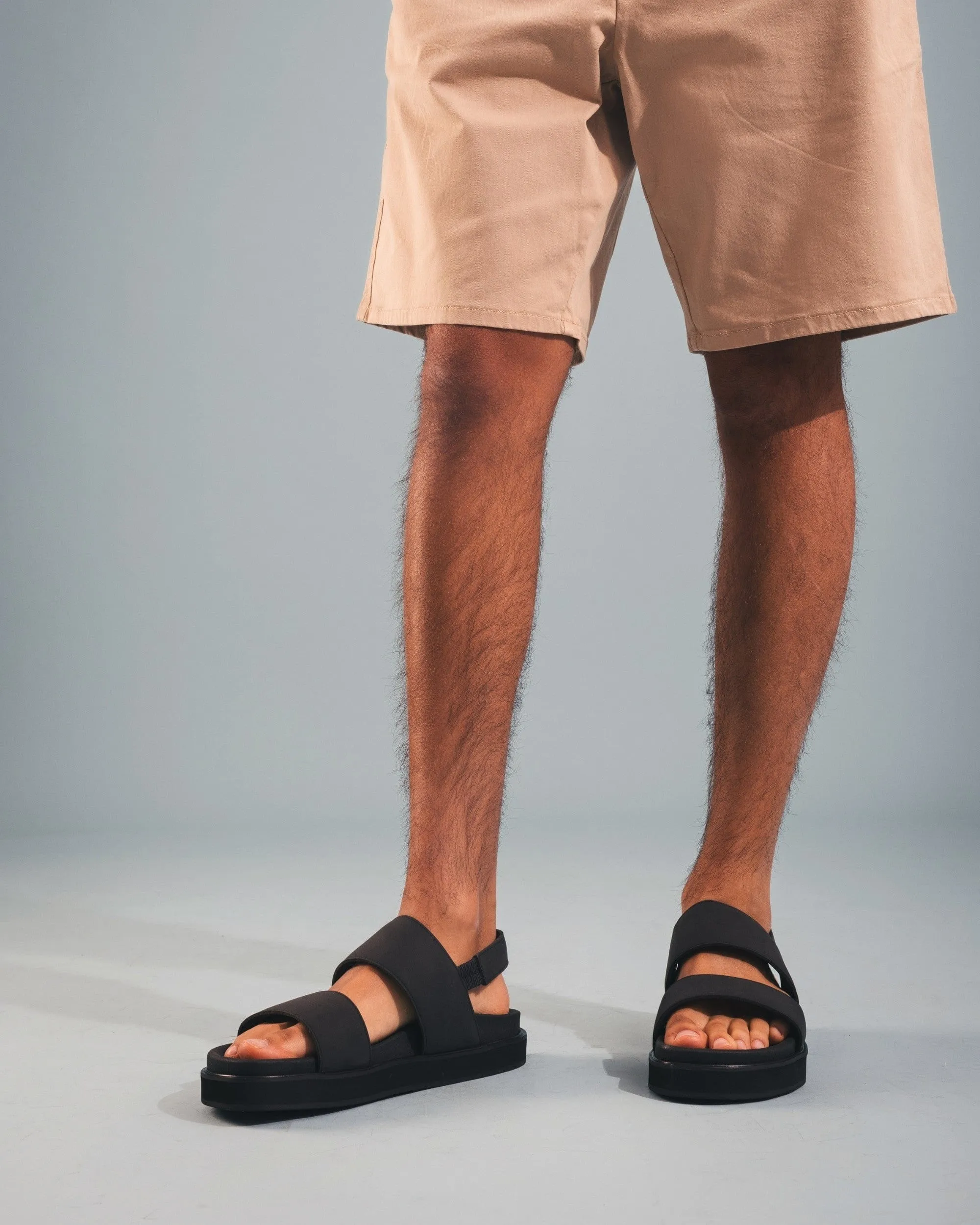 Lau Unisex Vegan Microfibre Platform Sandals | Black