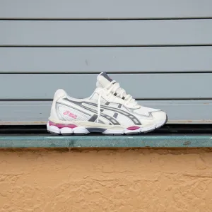 Mens Asics Gel-NYC 2055 (Cream/Carbon)