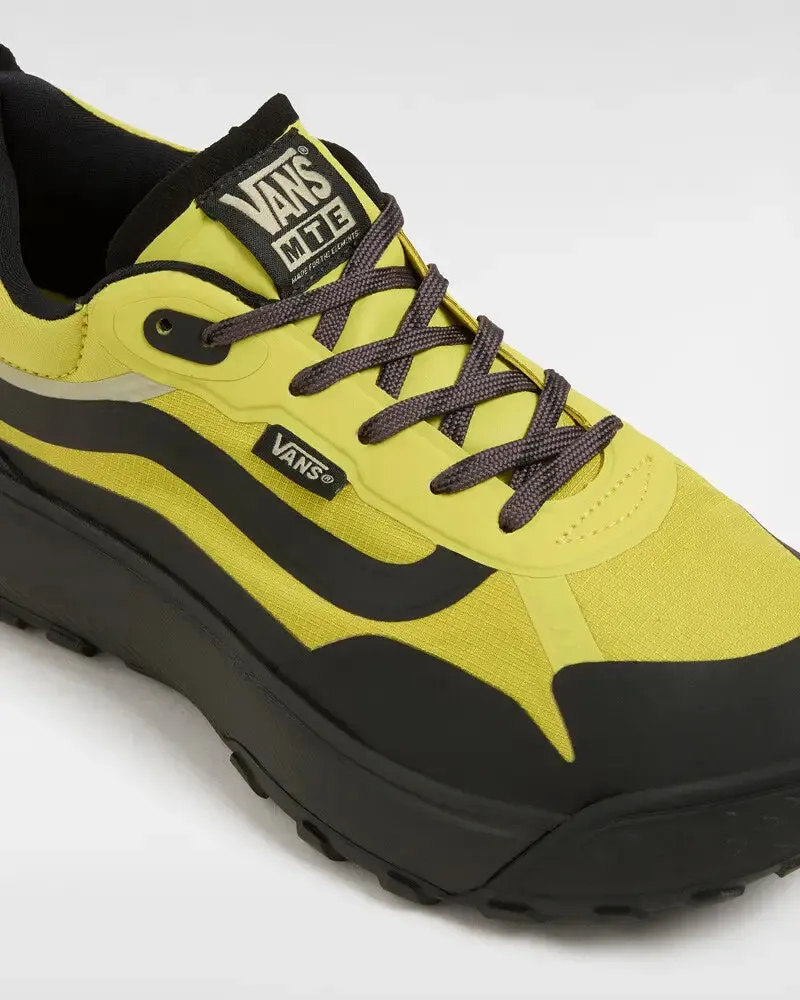 MTE Crosspath Shoes in Yellow