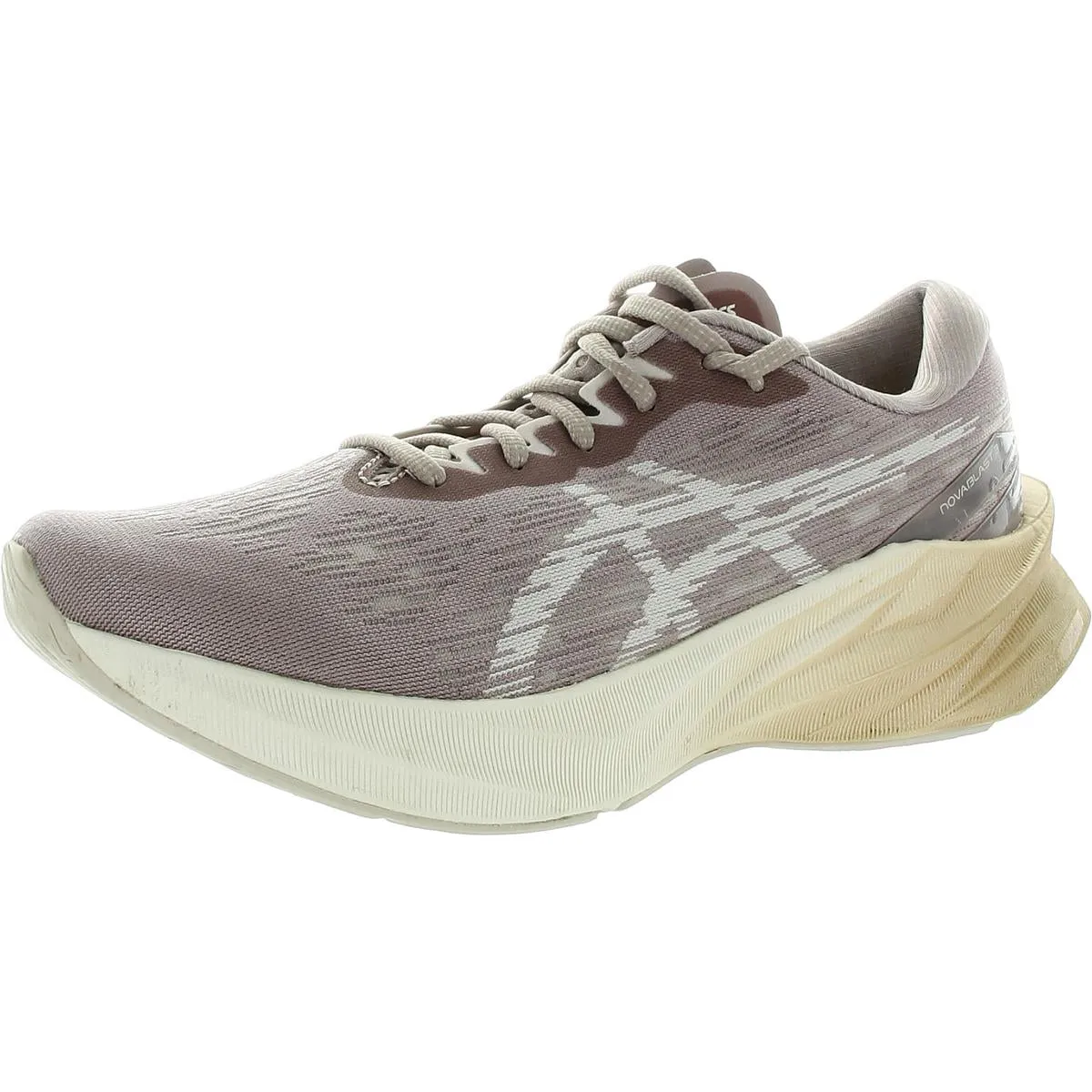Novablast 3 Womens Fitness Workout Running & Training Shoes