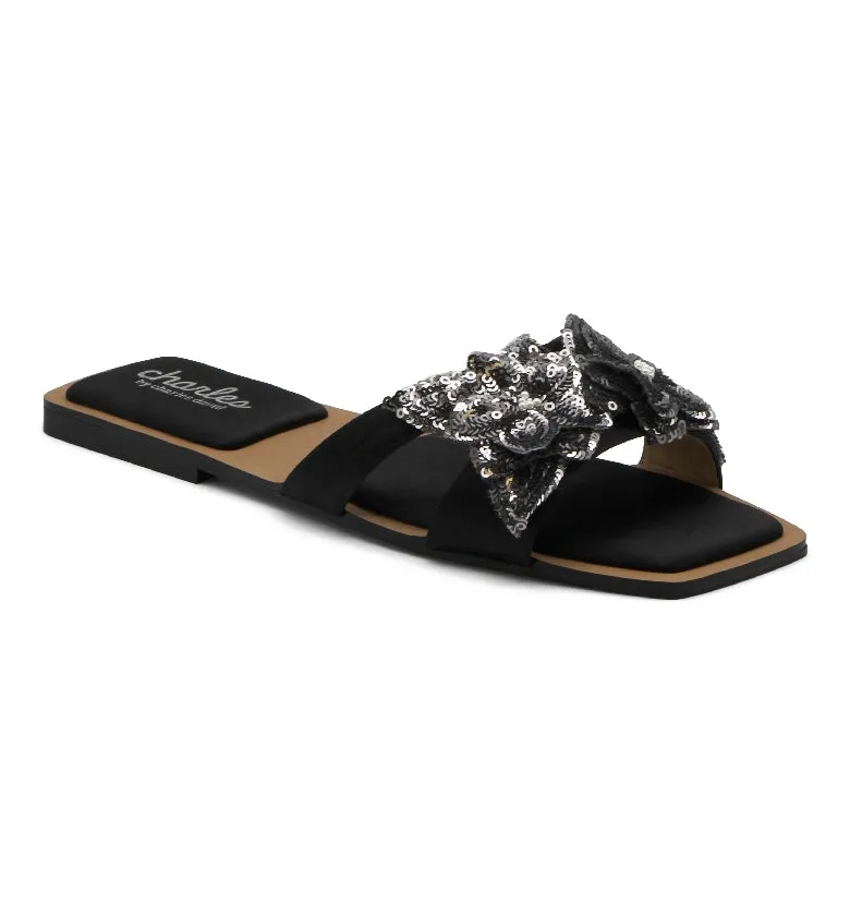 ORDLY FLAT SANDAL