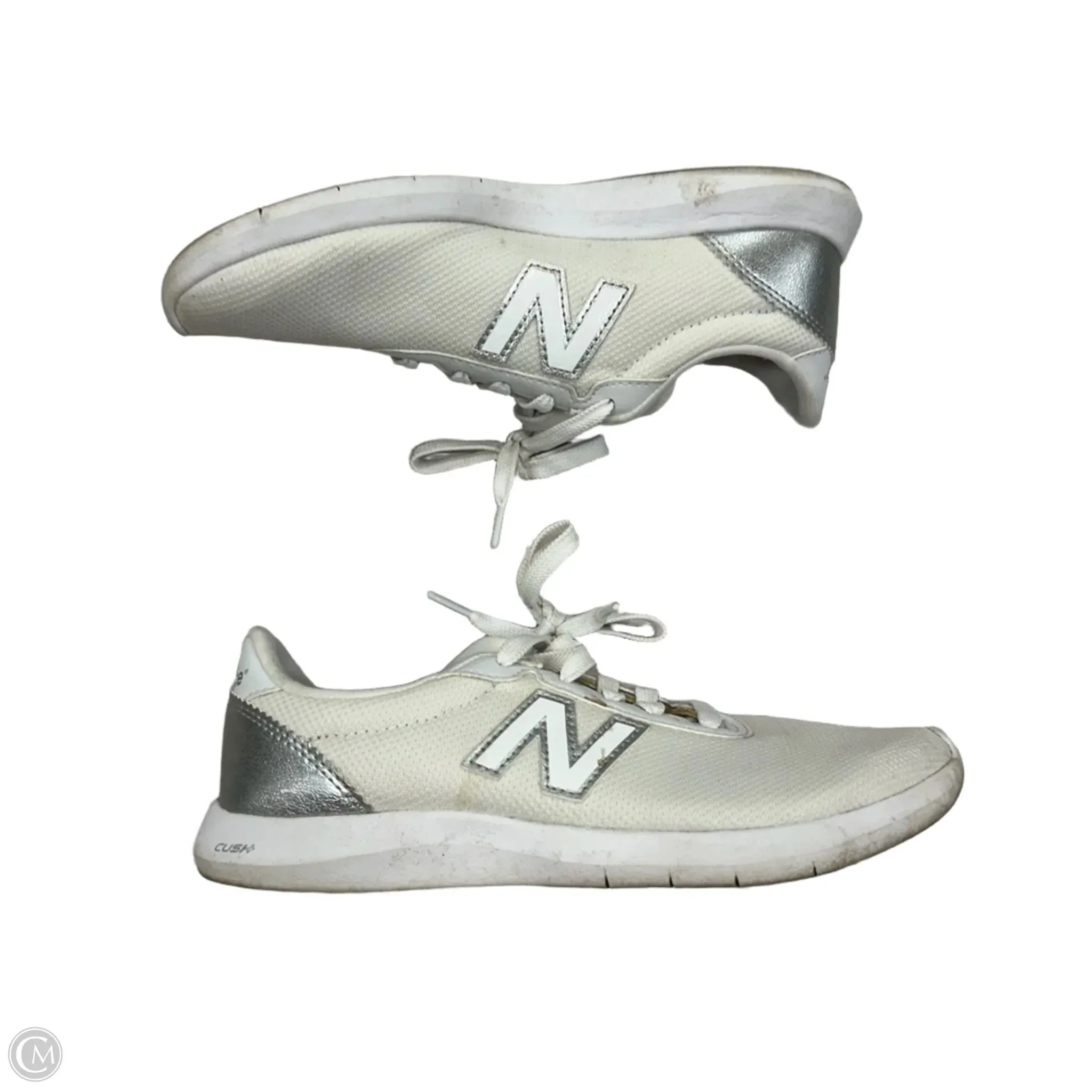 Shoes Athletic By New Balance In White, Size: 8
