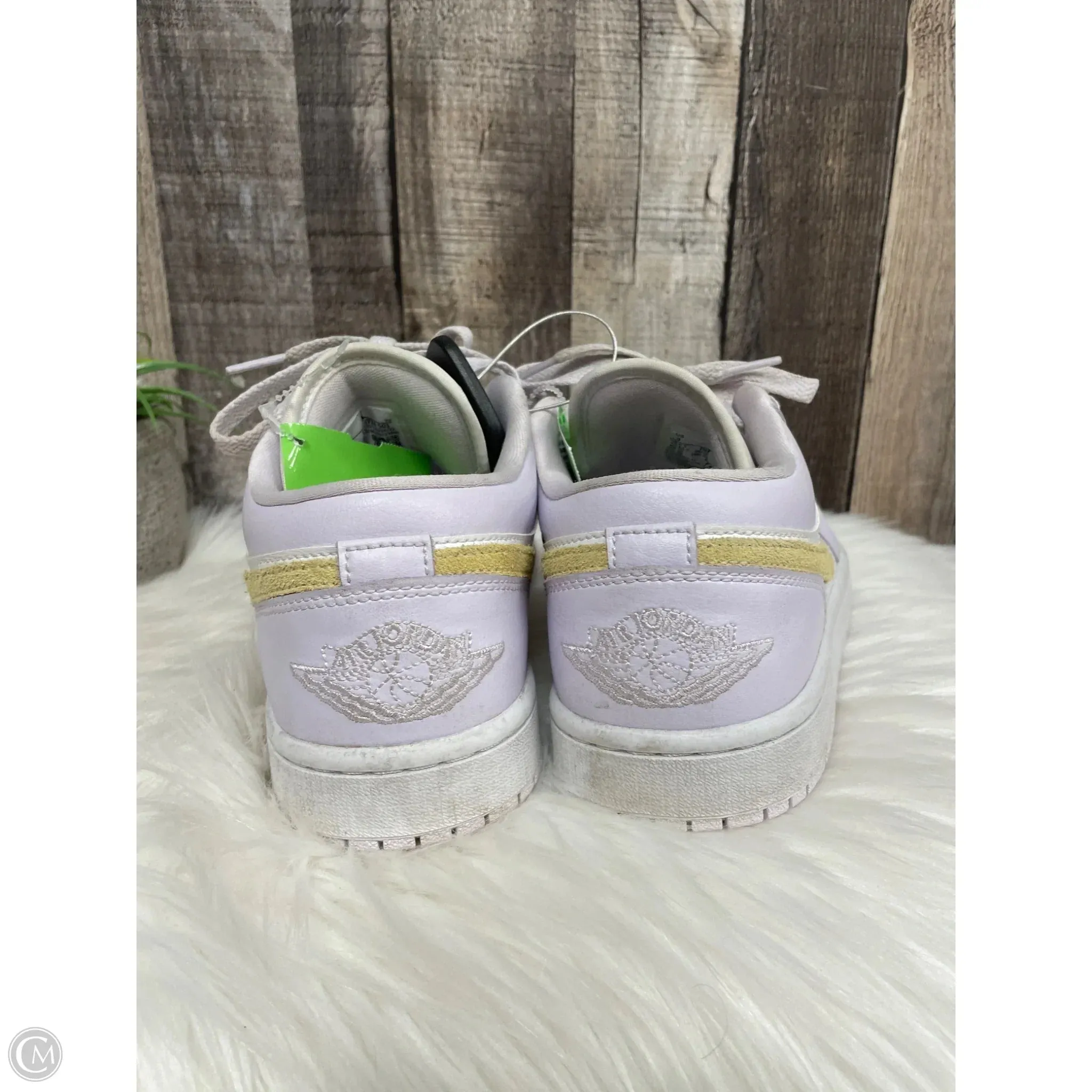 Shoes Athletic By Nike In Multi-colored, Size: 9