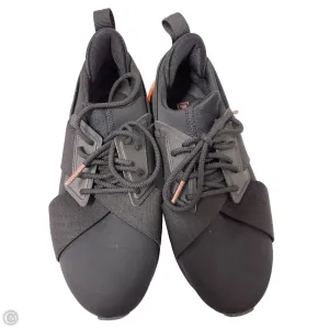 Shoes Athletic By Puma In Black, Size: 6