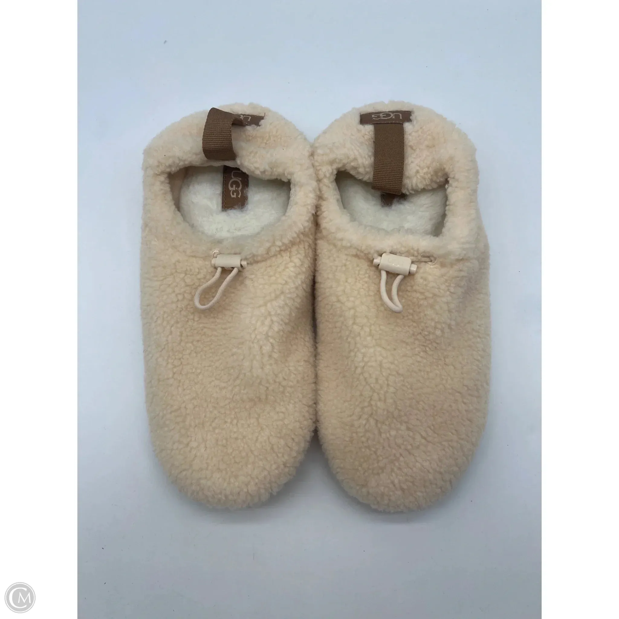 Shoes Designer By Ugg In Cream, Size: 10