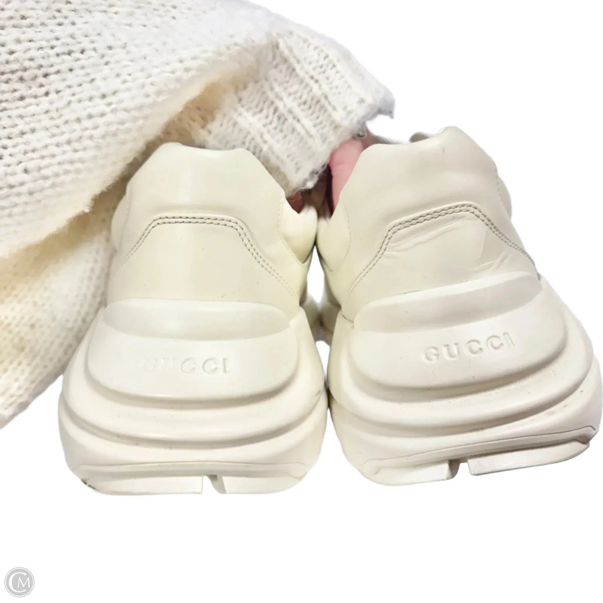 Shoes Luxury Designer By Gucci In White, Size: 11.5