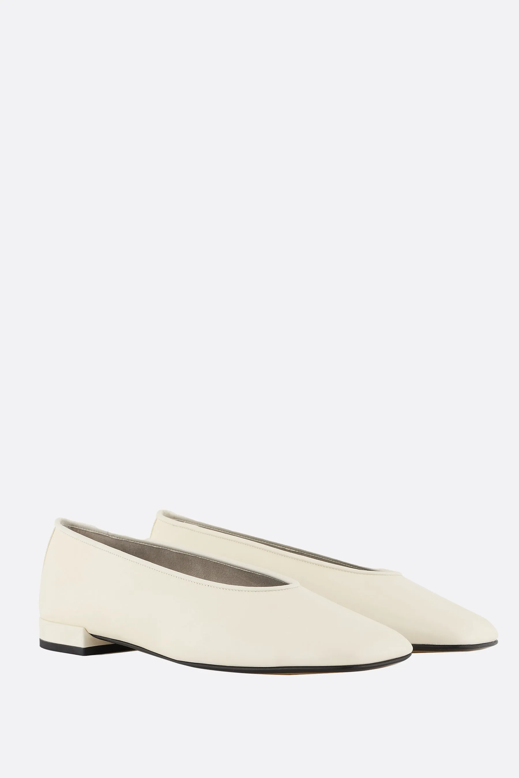 smooth leather ballerinas