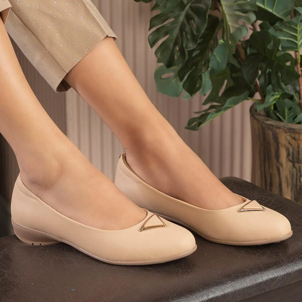 The Cheviz Beige Women's Dress Ballerinas Tresmode