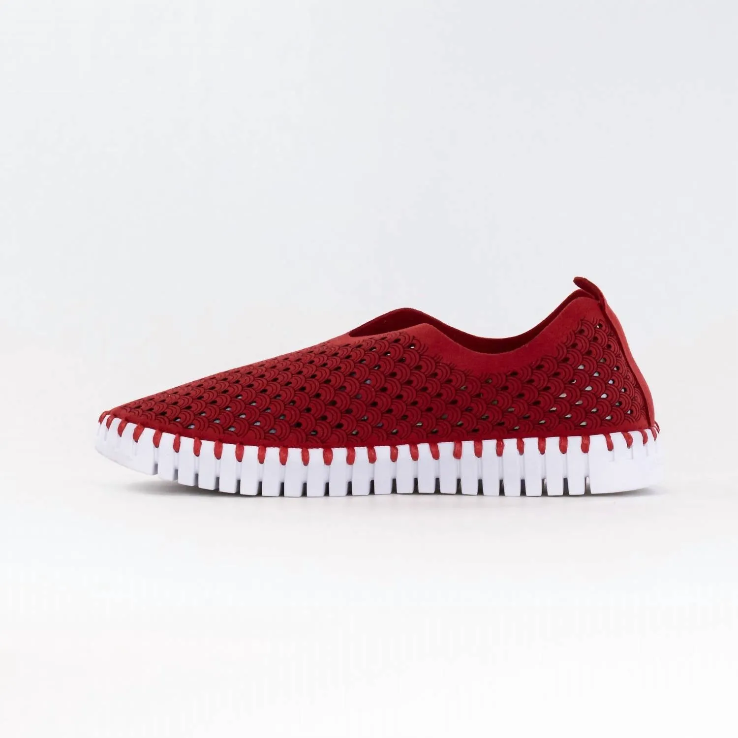 Women's Tulip Shoes In Deep Red