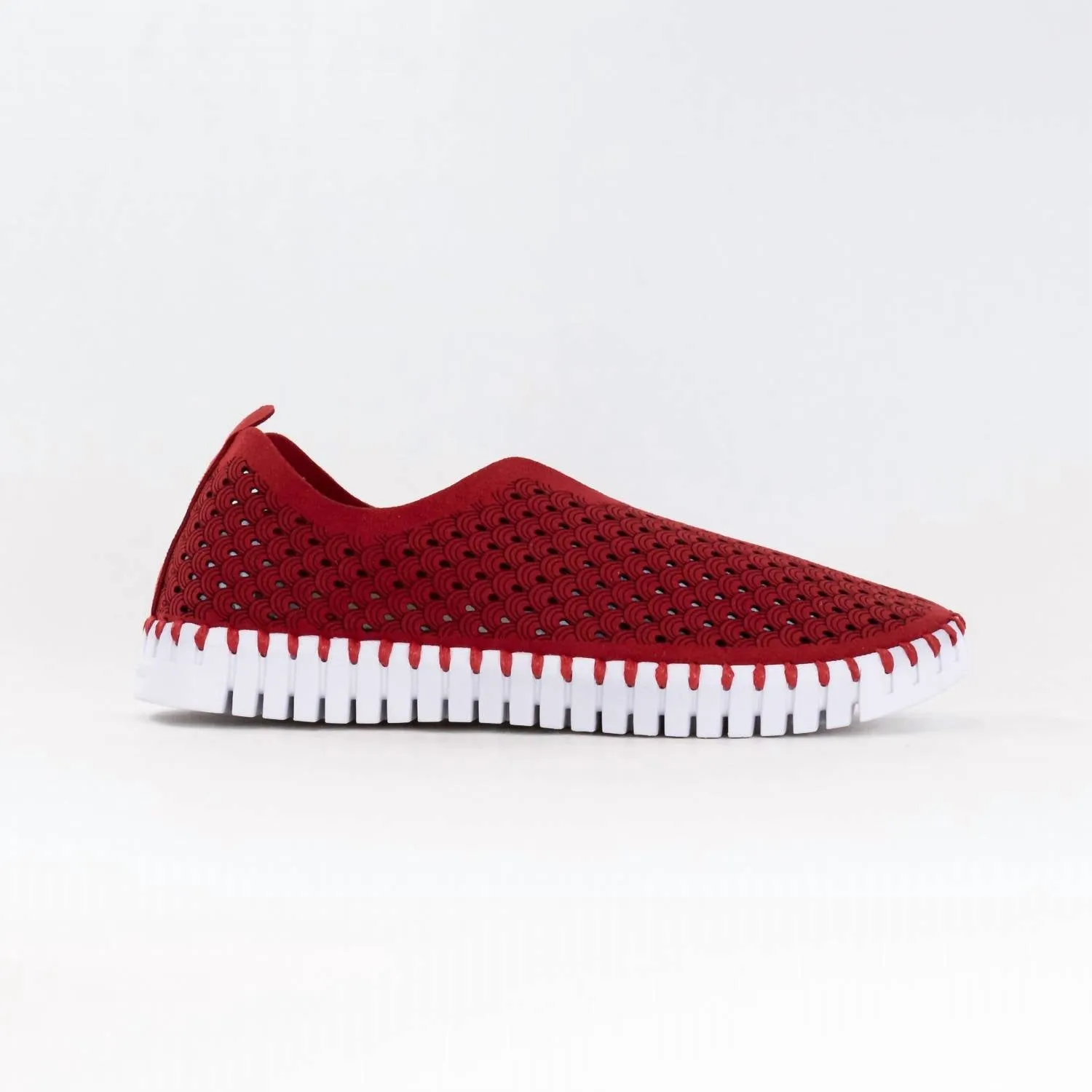 Women's Tulip Shoes In Deep Red