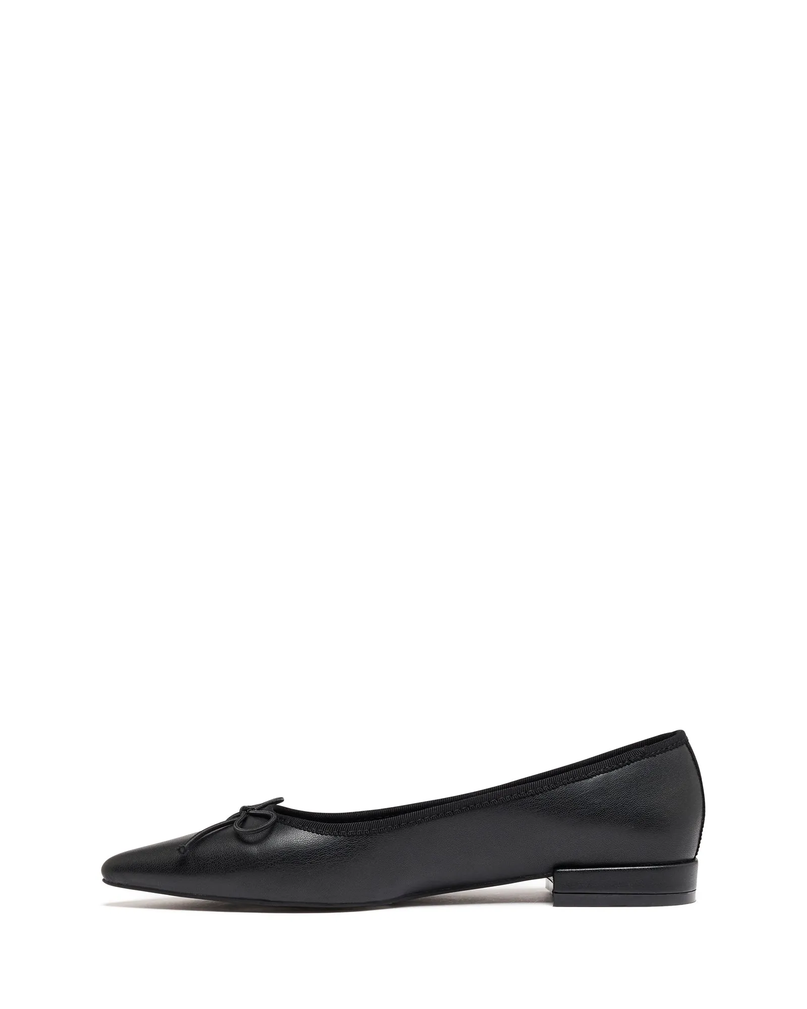 Yazmina Pointed Flat Black Smooth